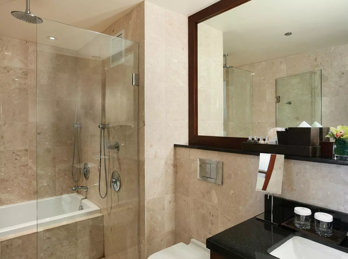 Member-Only Deal: Millennium Hotel Knickerbocker Chicago