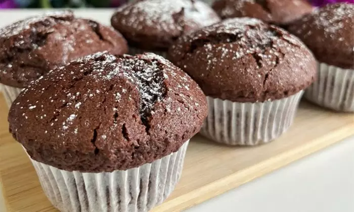 Heißgetränk & hausgemachter Kuchen nach Wahl für 1 - 4 Personen