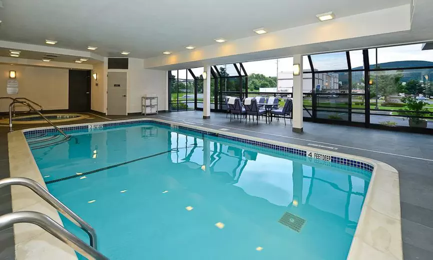 Stay at Holiday Inn Express Fishkill–Mid Hudson Valley, NY