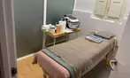 Manicura y pedicura con esmaltado tradicional o semipermanente