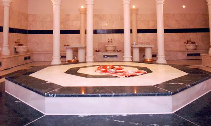 Hamam - Wolkenschaum mit Peeling, Kopf- & Haarwäsche inkl. Getränk