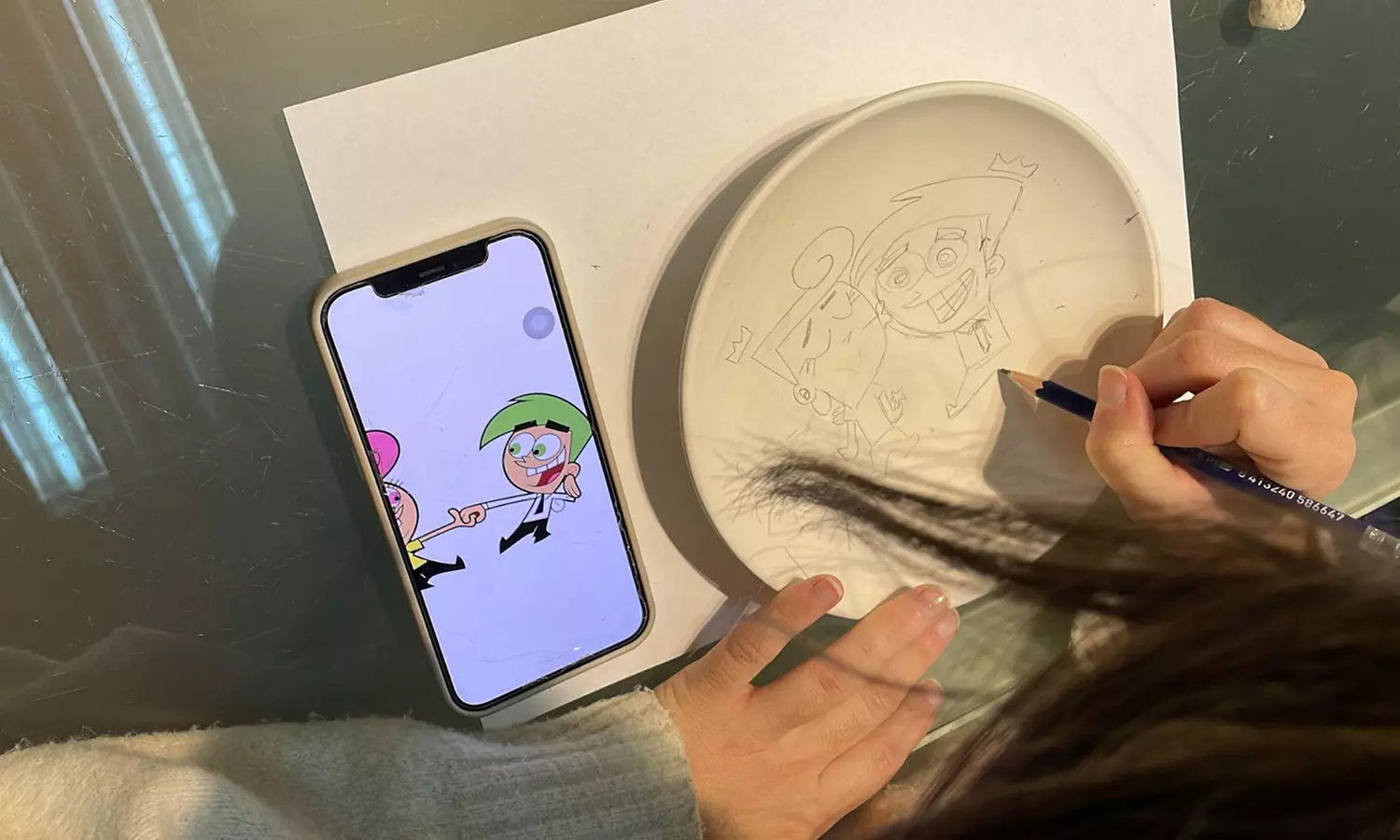 Taller de pintura cerámica con picoteo y bebida para 1 o 2 personas