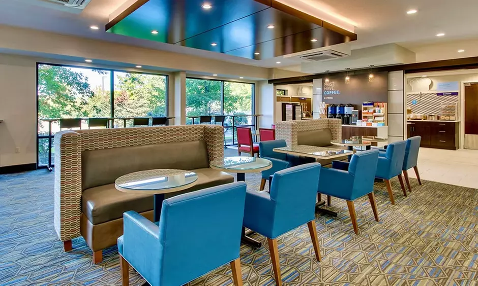 Stay at Holiday Inn Express Fishkill–Mid Hudson Valley, NY