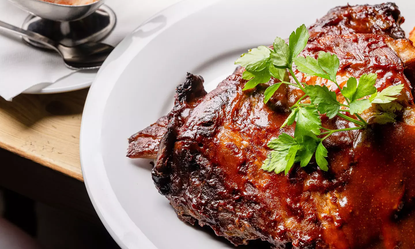 Bayerischer Familienbrunch am Sonntag mit Buffet für 2 Personen