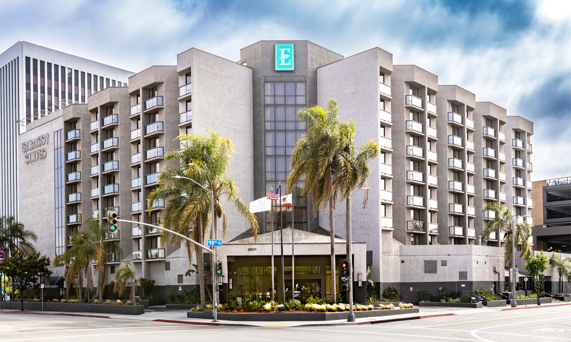 Member-Only Deal: Embassy Suites by Hilton LAX North