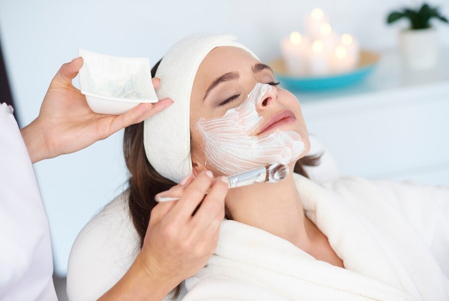 Limpieza facial básica o profunda con opción a masaje kobido