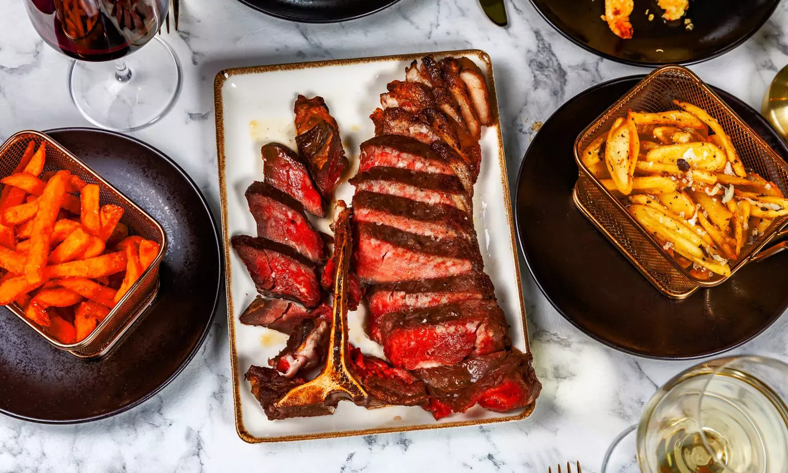 Wertgutschein über 50 / 150 € auf die gesamte Speise- & Getränkekarte