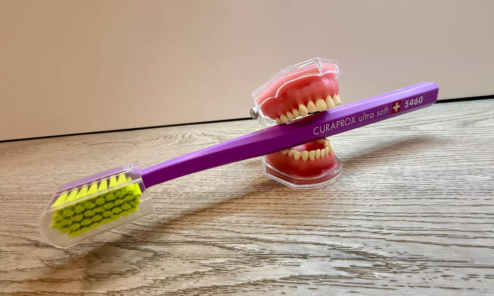 Wertgutschein anrechenbar auf eine professionelle Zahnreinigung