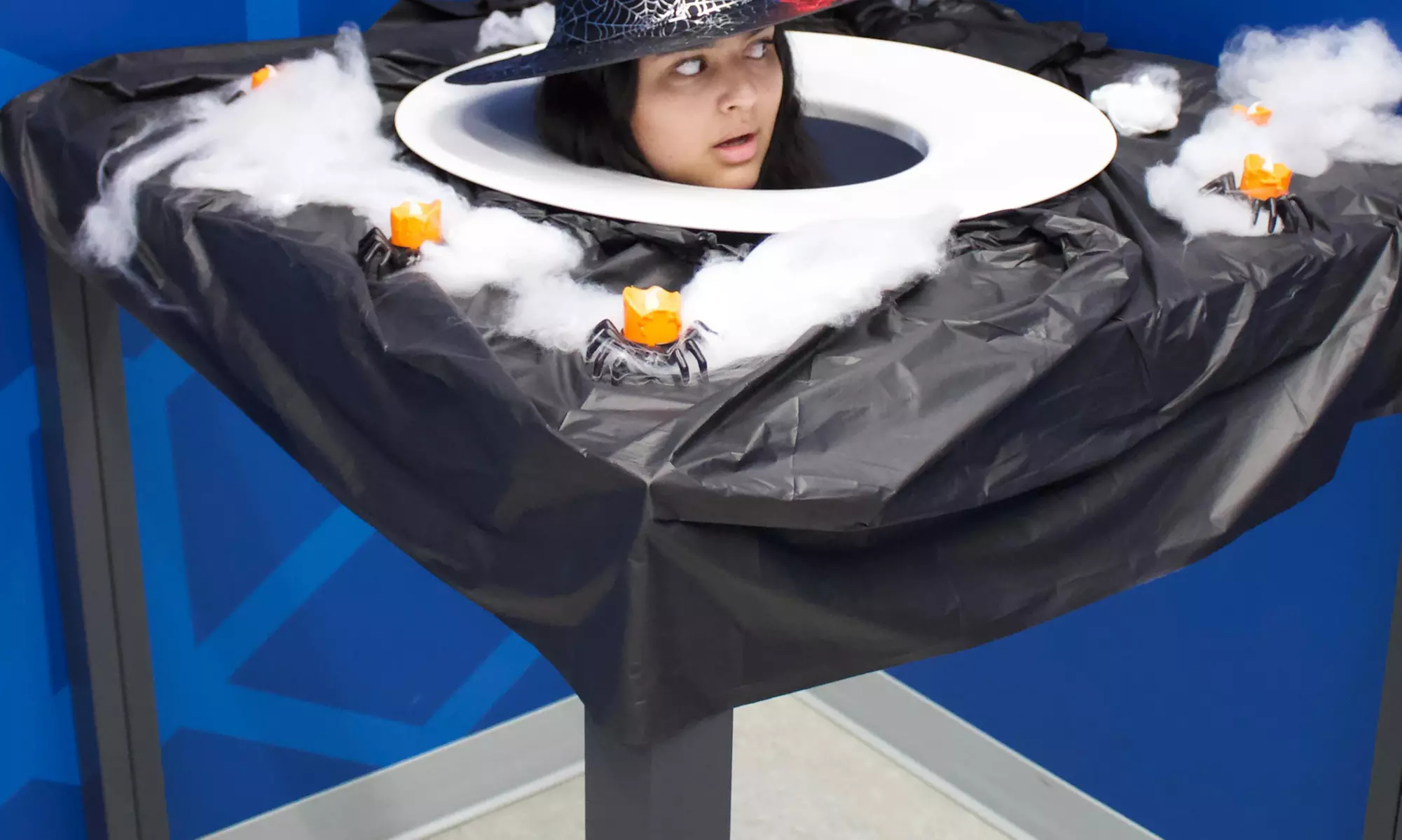 Admission to Museum of Illusions Montreal
