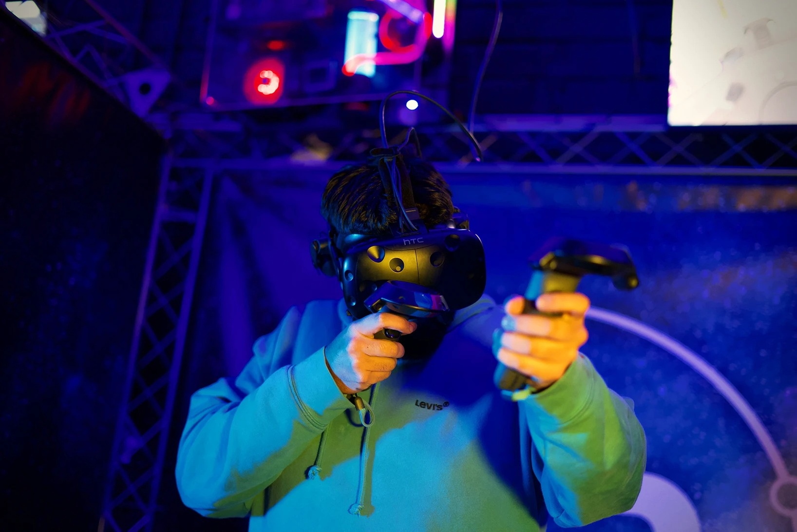 Immersive VR Experience (20+ Games) For One or Two in Galway