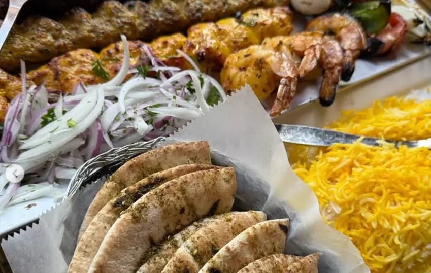 Alhambra Platter Feast for 2 or 4 People with Hummus and Baklava