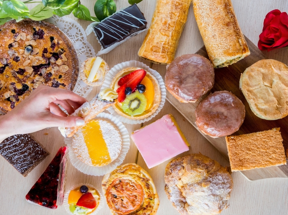 Delicious Petite Fours Boxes for Any Occasion