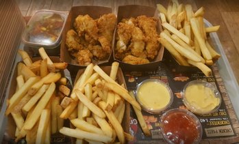 Crispy Chicken Menü mit Pommes