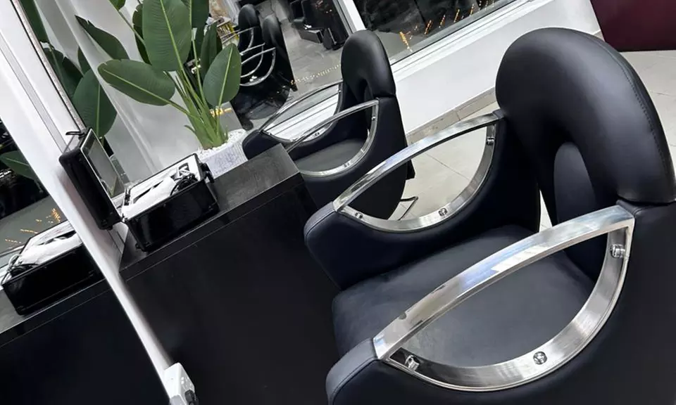 AED 100,150, or 200 Gift Voucher Towards Any Beauty Service