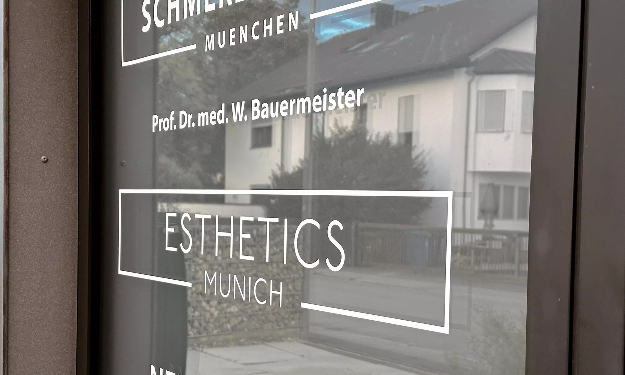 Injektionslipolyse (5ml / 10ml) an einer Zone nach Wahl inkl. Anamnese