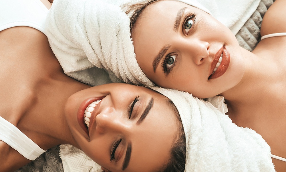 60-Min Glam Day w/ Tips & Sips or 90-Min Glam Day Package w/ Facial