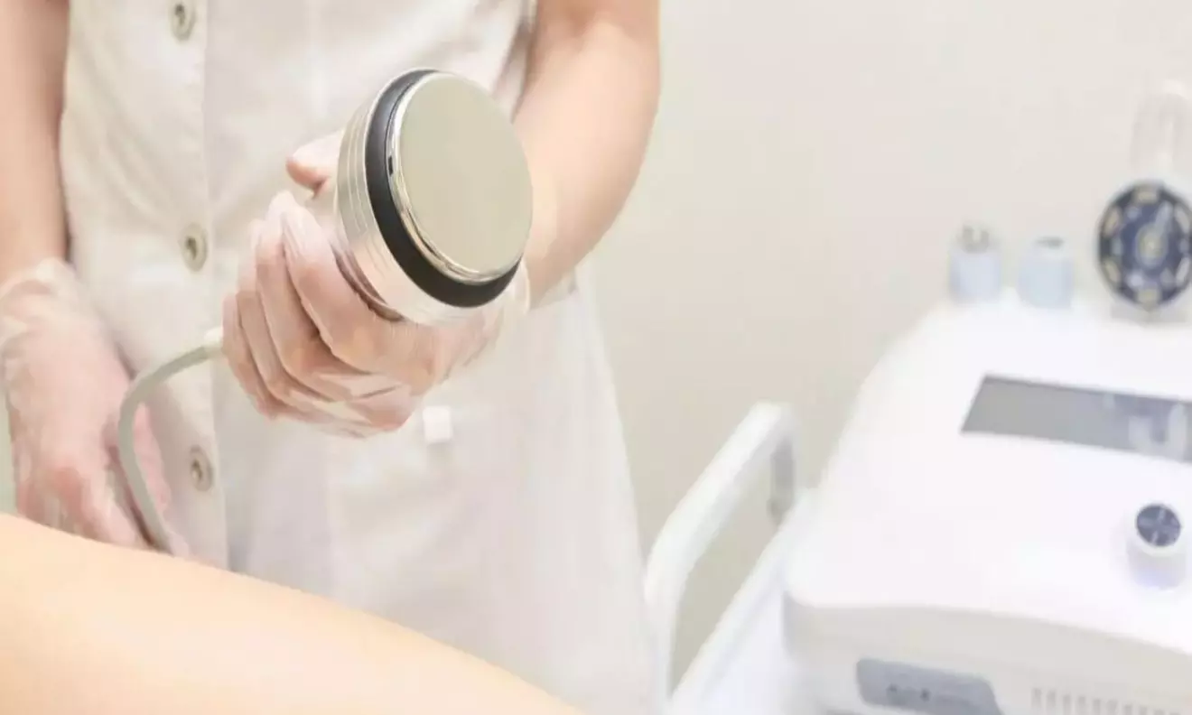 Metamorfoza brzucha, nóg i pośladków z zabiegami Endosfera, EMS i EMT