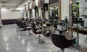 Get a Fresh Style with Wash, Cut, Root Colour, Full Head Highlights, Head Trim & Blowdry @Arous Al(Up to 77%Off)