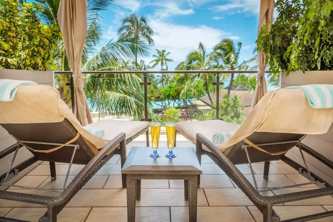 ✈ 4-Day Hawaii Vacation with Air from Great Value Vacations