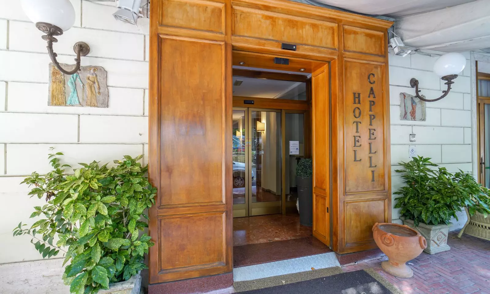 Montecatini Terme: camera doppia con colazione o mezza pensione