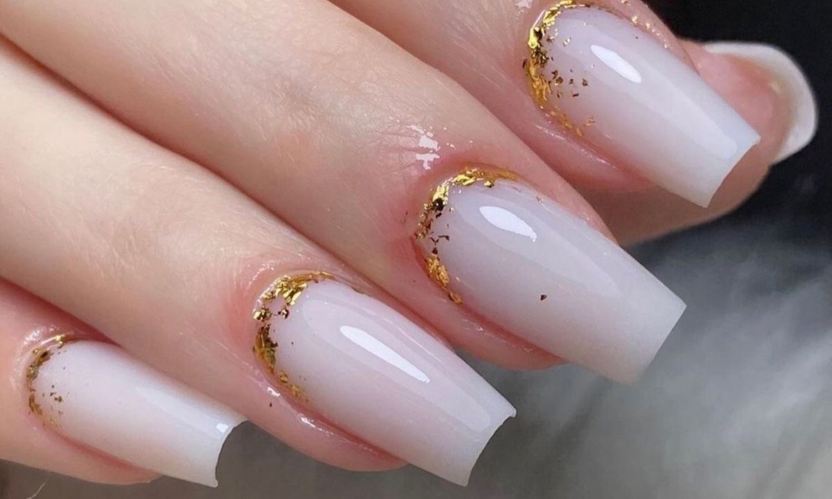 Manicura a elegir entre semipermanente, soft gel o uñas acrílicas