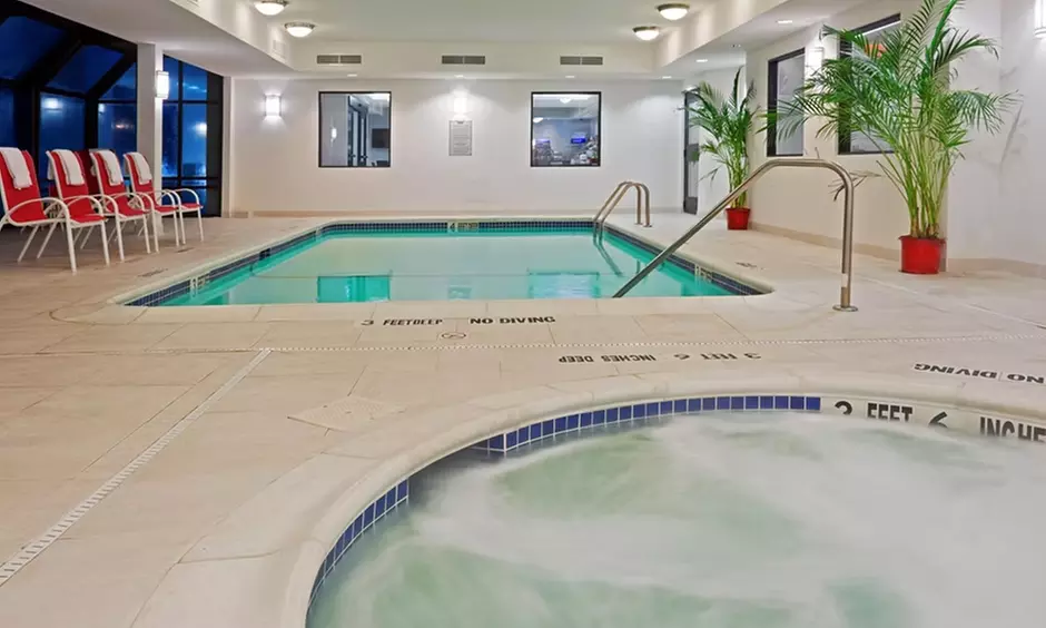 Stay at Holiday Inn Express Fishkill–Mid Hudson Valley, NY