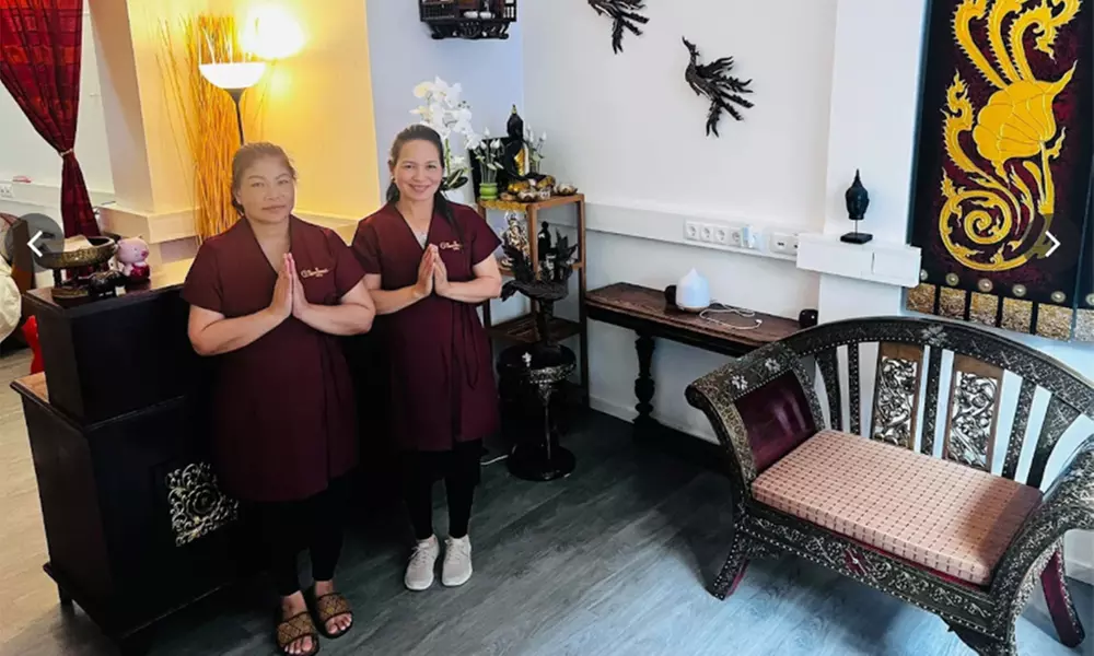 90 Min. Tiefengewebe-Aromatherapie-Ganzkörpermassage für 1 od. 2 Pers.