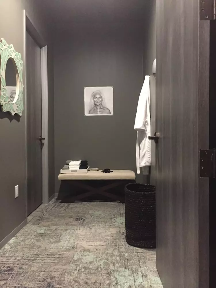 Revive with a 30-Min Compression Therapy Session