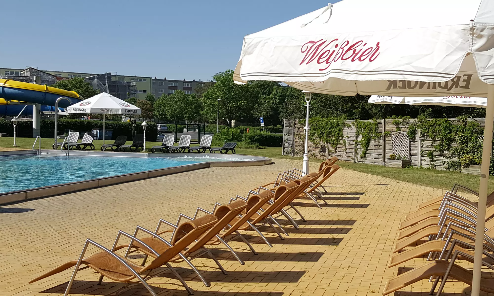 Tageskarte für das Spaßbad, opt. inkl. Sauna für Erwachsene & Kinder