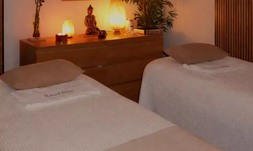 Masaje relajante en pareja con aceites esenciales de 60 o 90 minutos