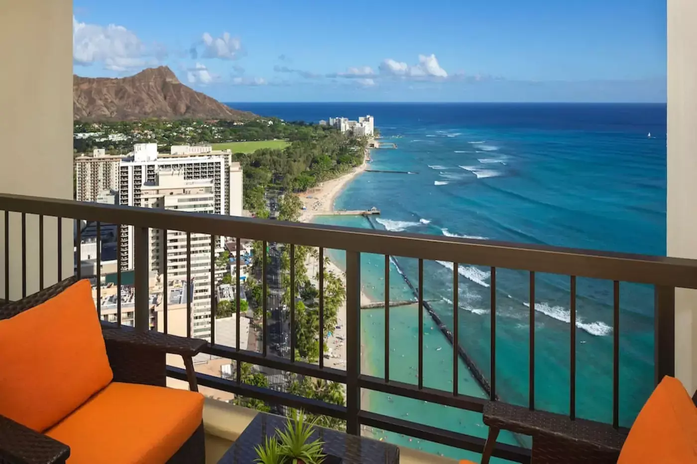 ✈ 4-Day Hawaii Vacation with Air from Great Value Vacations