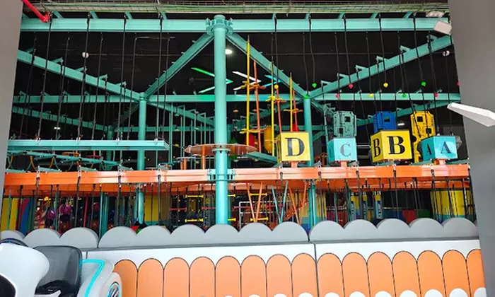 1 hora de saltos en parque de colchonetas World Jump para 1 persona