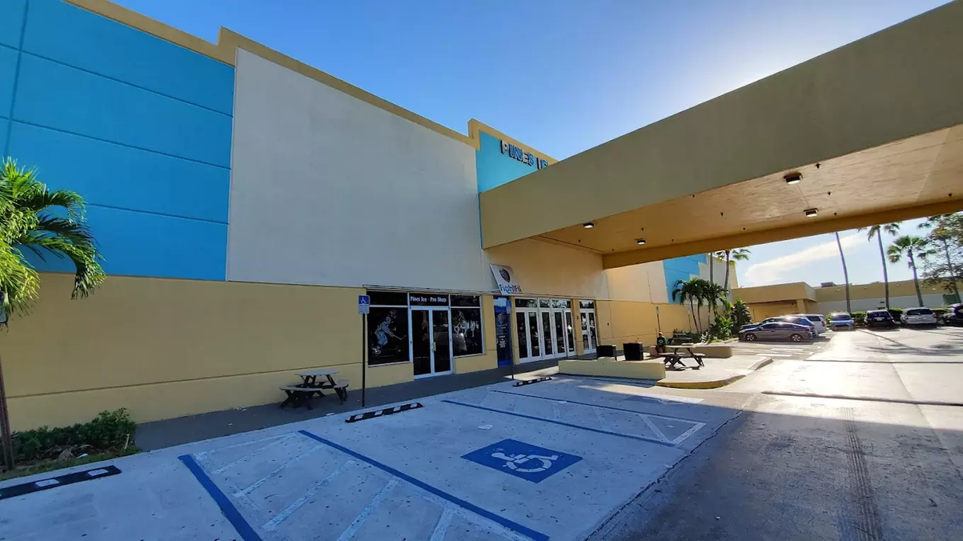 Ice Skating & Learn-to-Skate Classes at Pines Ice Arena