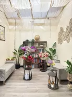 Luxury Head Spa Packages for One, Couples, or Groups of 4