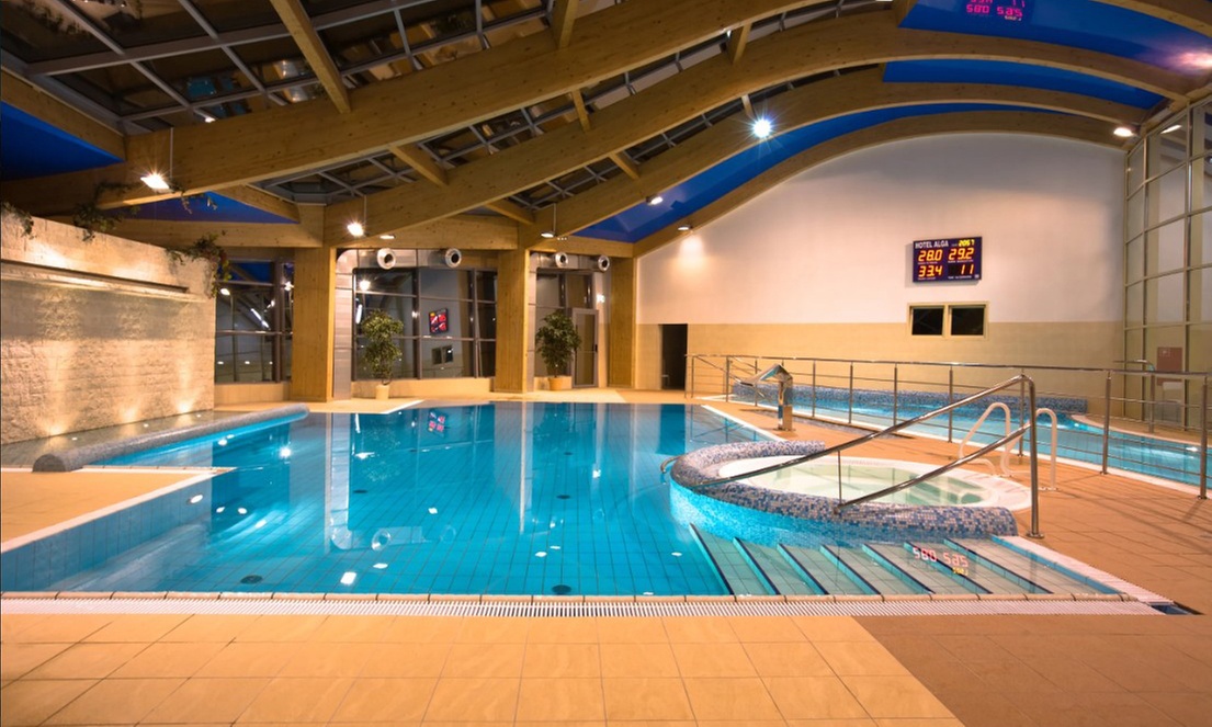 Świnoujście: pokój dla 2 lub 3 osób z wyżywieniem HB i basenem