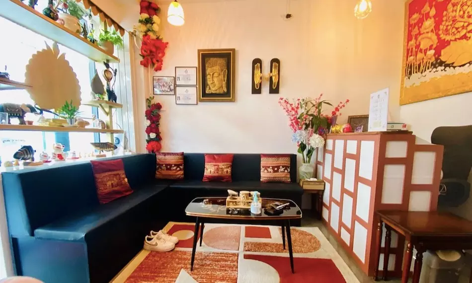 Jusqu'à 27% de remise sur Massage - Couples chez Baitoei Beaute