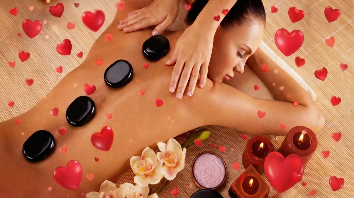 Walentynkowy dotyk luksusu: masaż gorącymi kamieniami i więcej