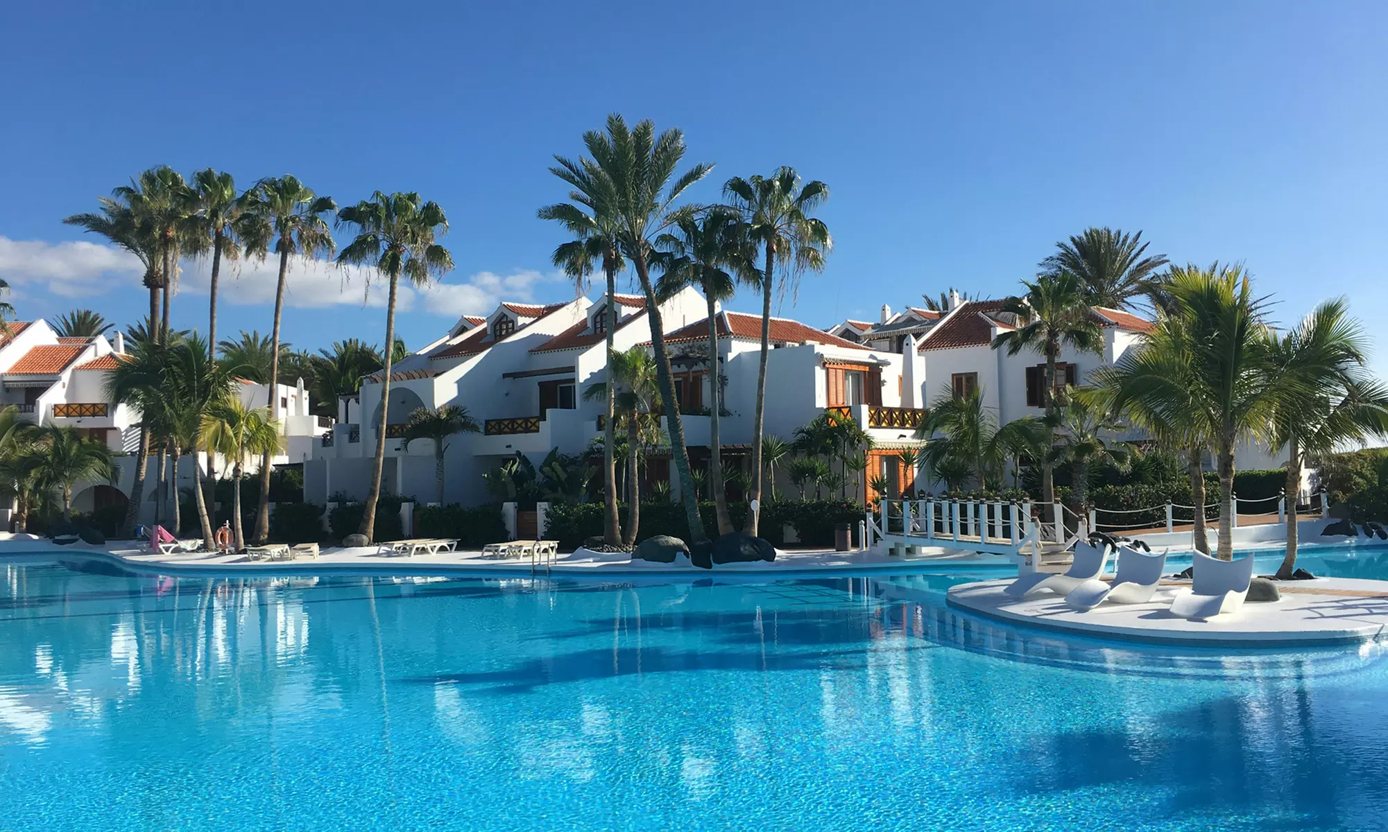 ✈ Viaje sorpresa por Europa