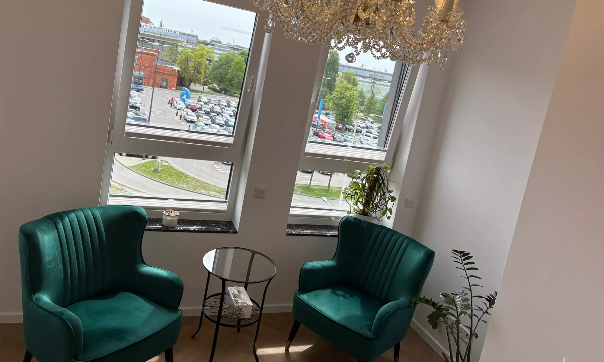 Laserowy peeling węglowy i spersonalizowana maska