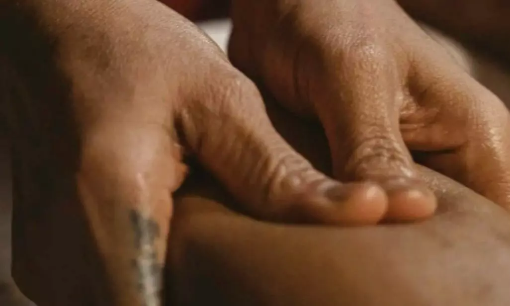 30 - 60 Min. gezielte Teilkörper-Massage für 1 Person