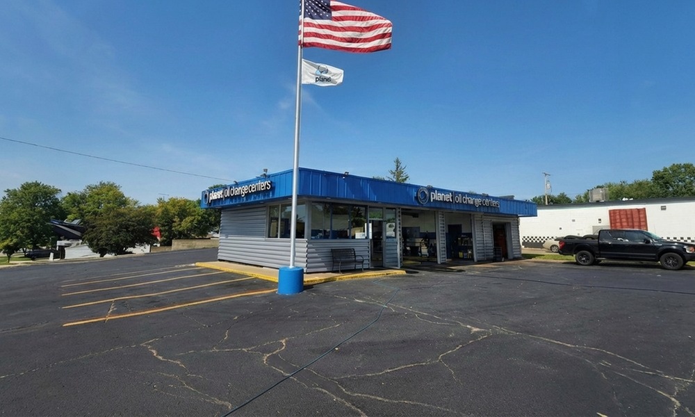 Up to 38% Off on Oil Change at planet oil change burton