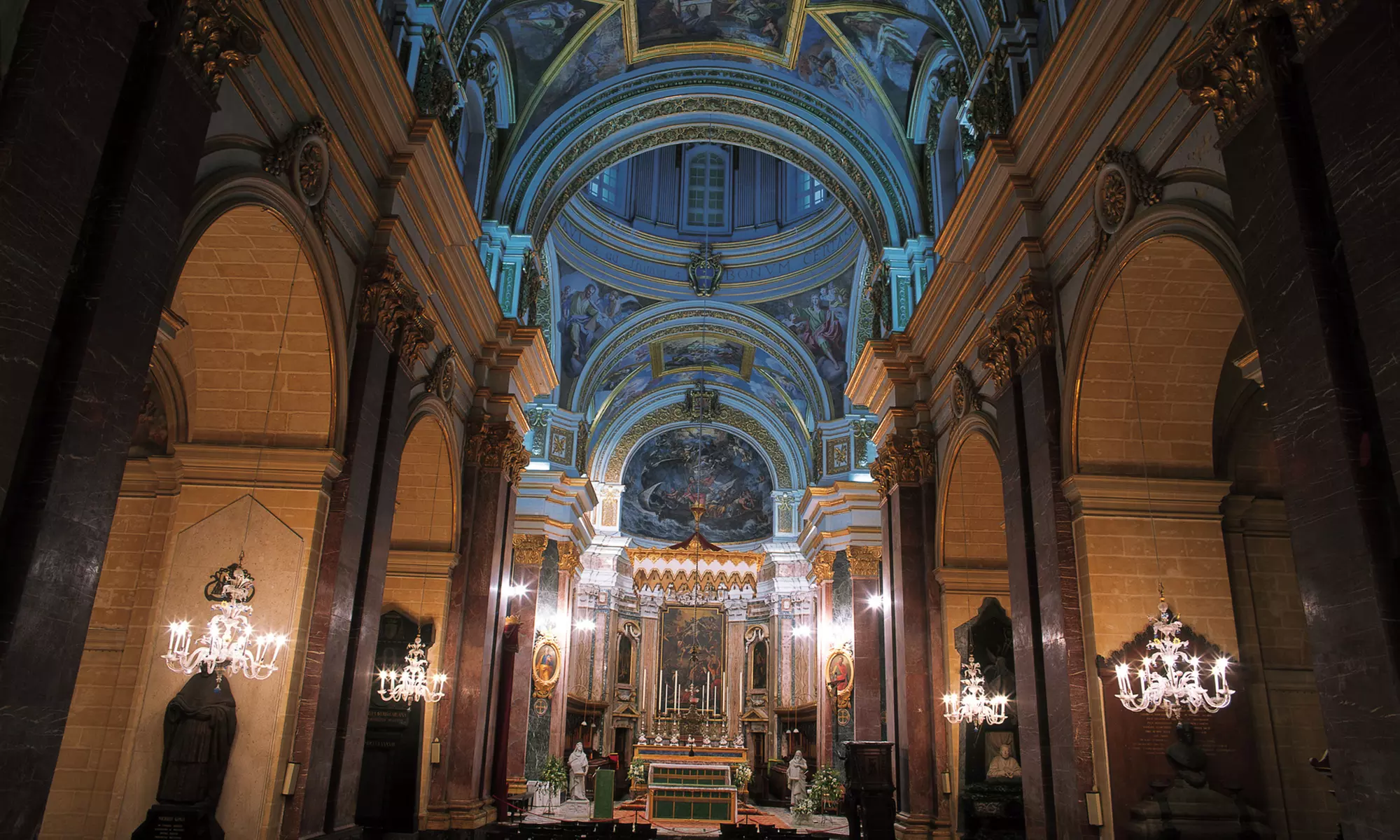 ✈ 8 - 10-Day Greece & 11 - 13-Day Greece & Istanbul Tours w/Air