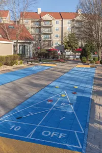 Branson Family Resort with Pools near Silver Dollar City