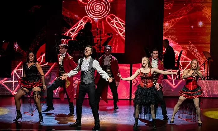 2 Tickets für „Best of famous Musicals“ vom 08.03.-25.03.2026