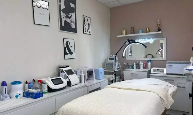 Modelage au choix à Em'glowbeauty