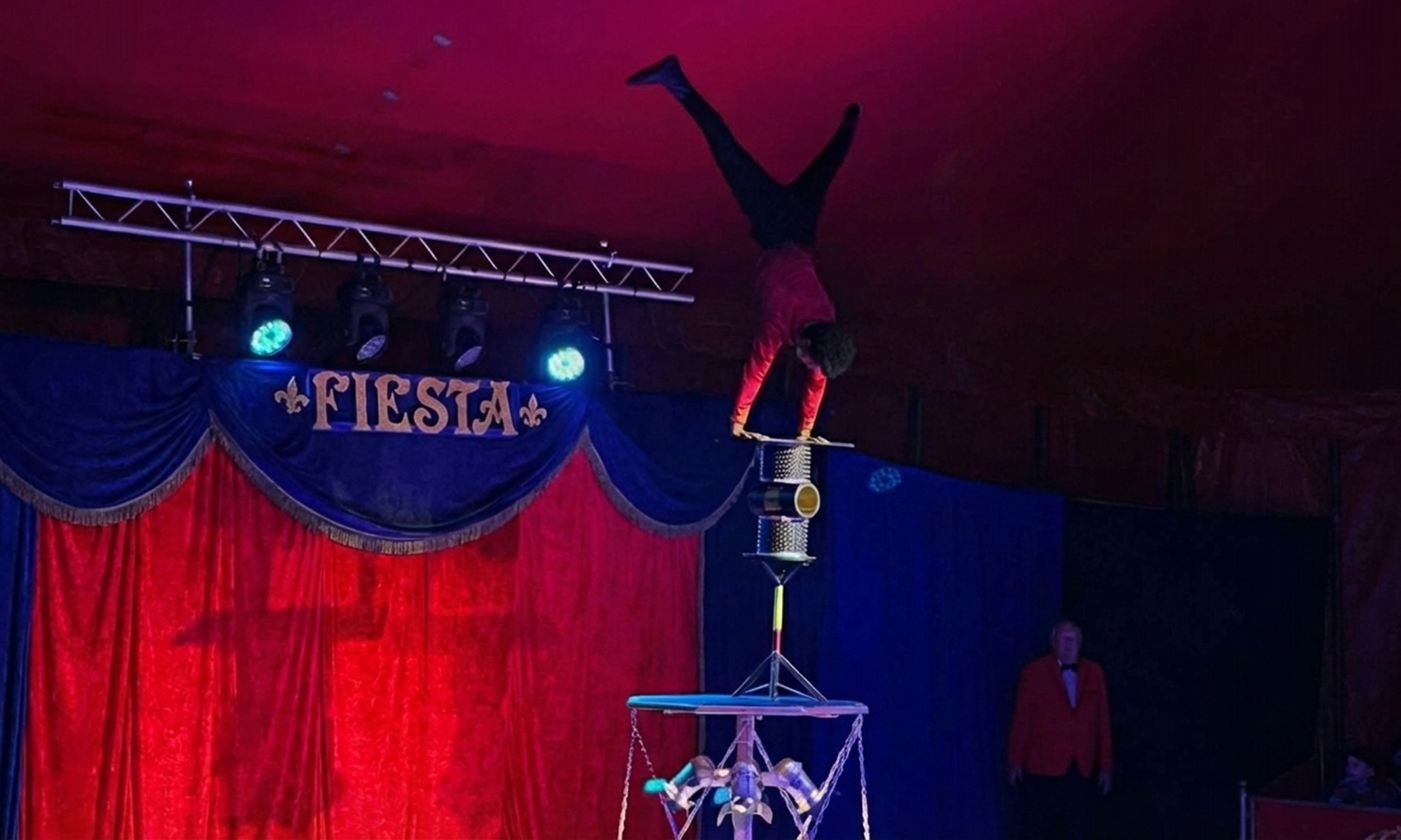 Dazzling Circus Spectacle with Santus Circus (10th April - 17th May)