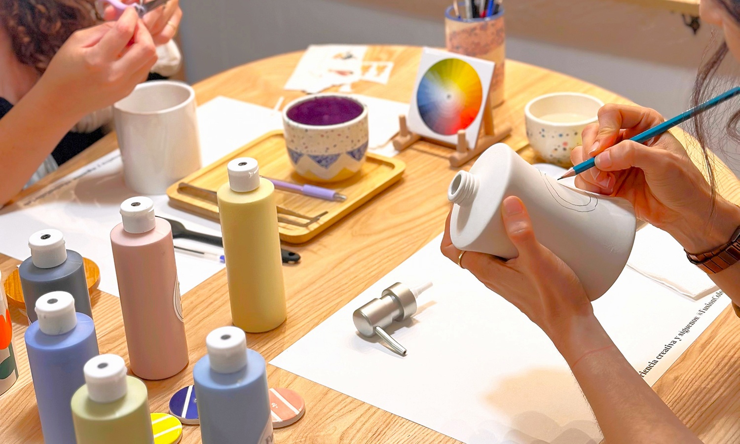 Taller de pintura en cerámica para 1, 2 o 4 personas