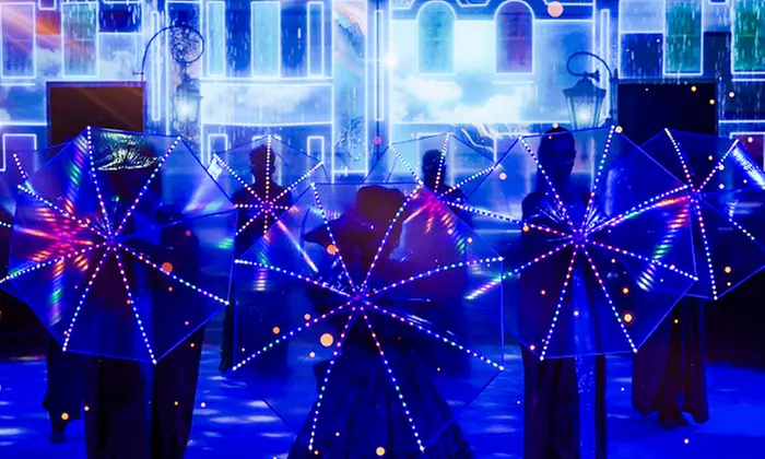 El Circo de la Luz: magia, láseres y acrobacias para toda la familia