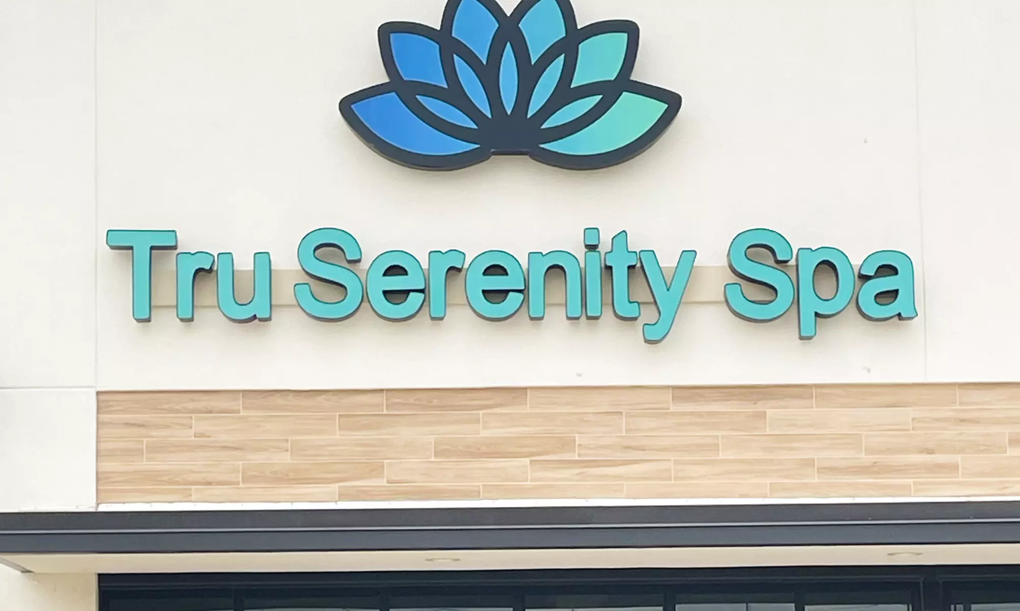 Unwind with One /Two 60 Min, or 90 Min Full Body Massage Sessions