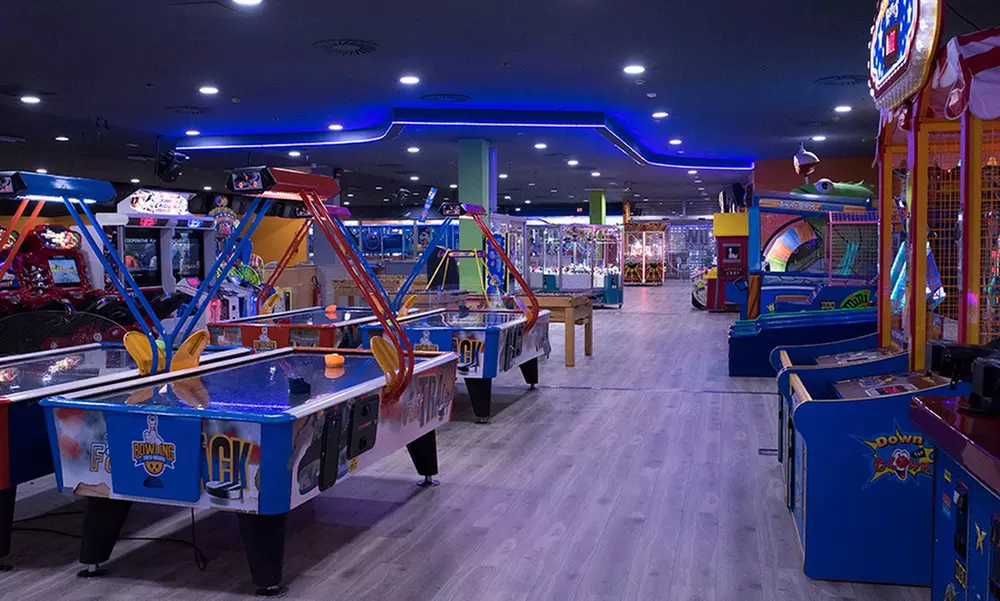 2 o 3 partidas de bolos con todo incluido en Bowling Tres Aguas